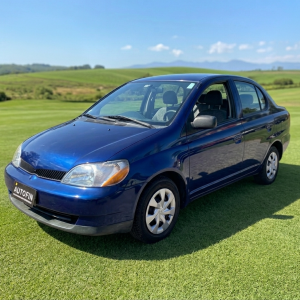 TOYOTA YARIS 2001