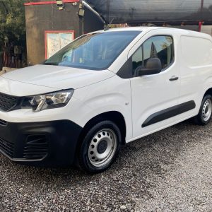 PEUGEOT PARTNER DIESEL año 2021